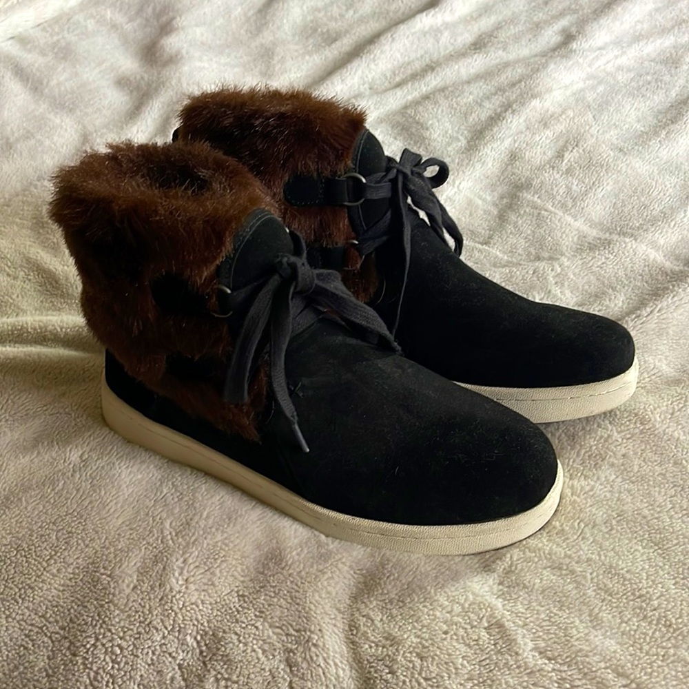 BearPaw furry boot shoe hybrid